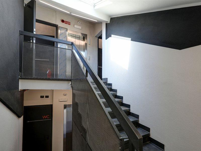 Hotello Hostel Триест Экстерьер фото