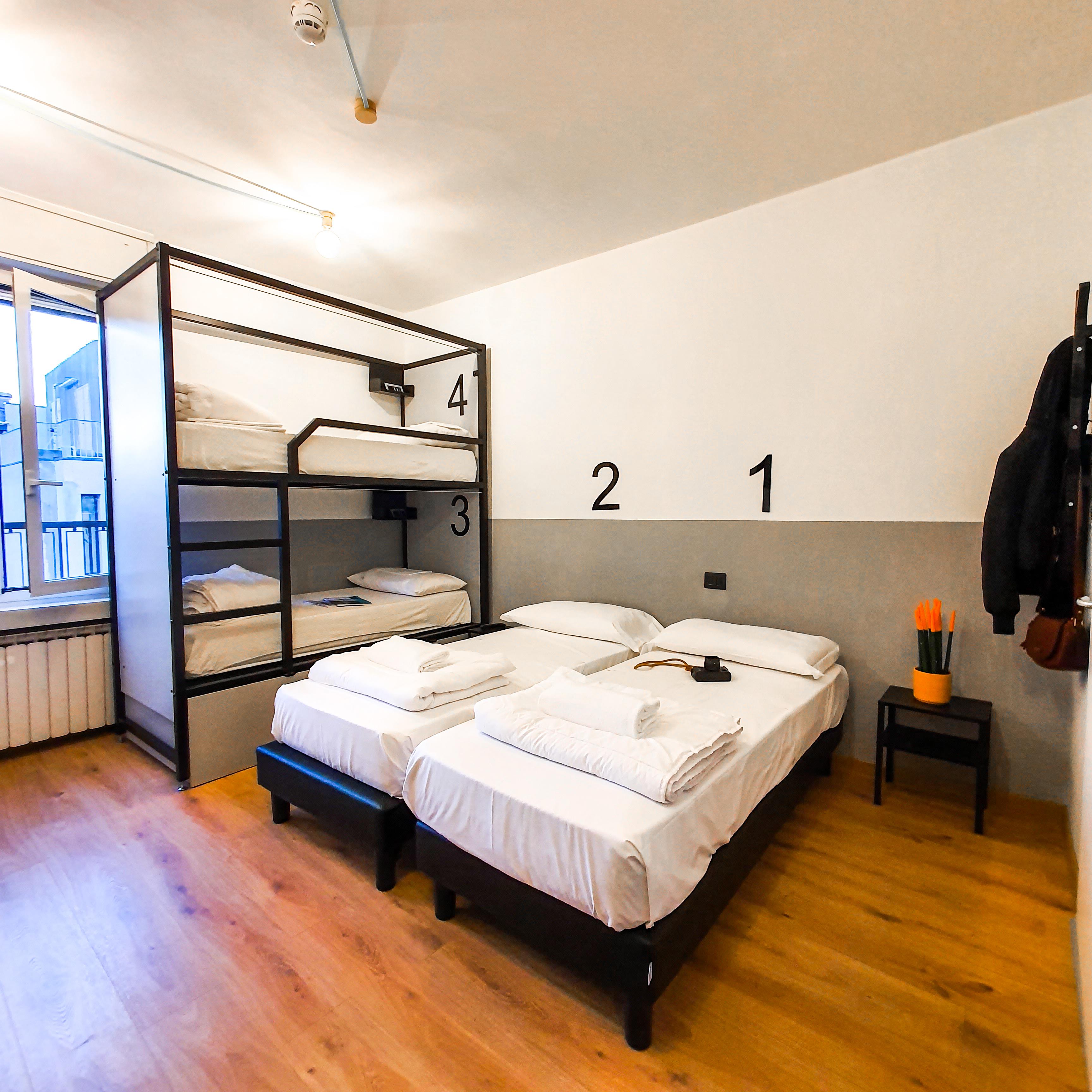 Hotello Hostel Триест Экстерьер фото